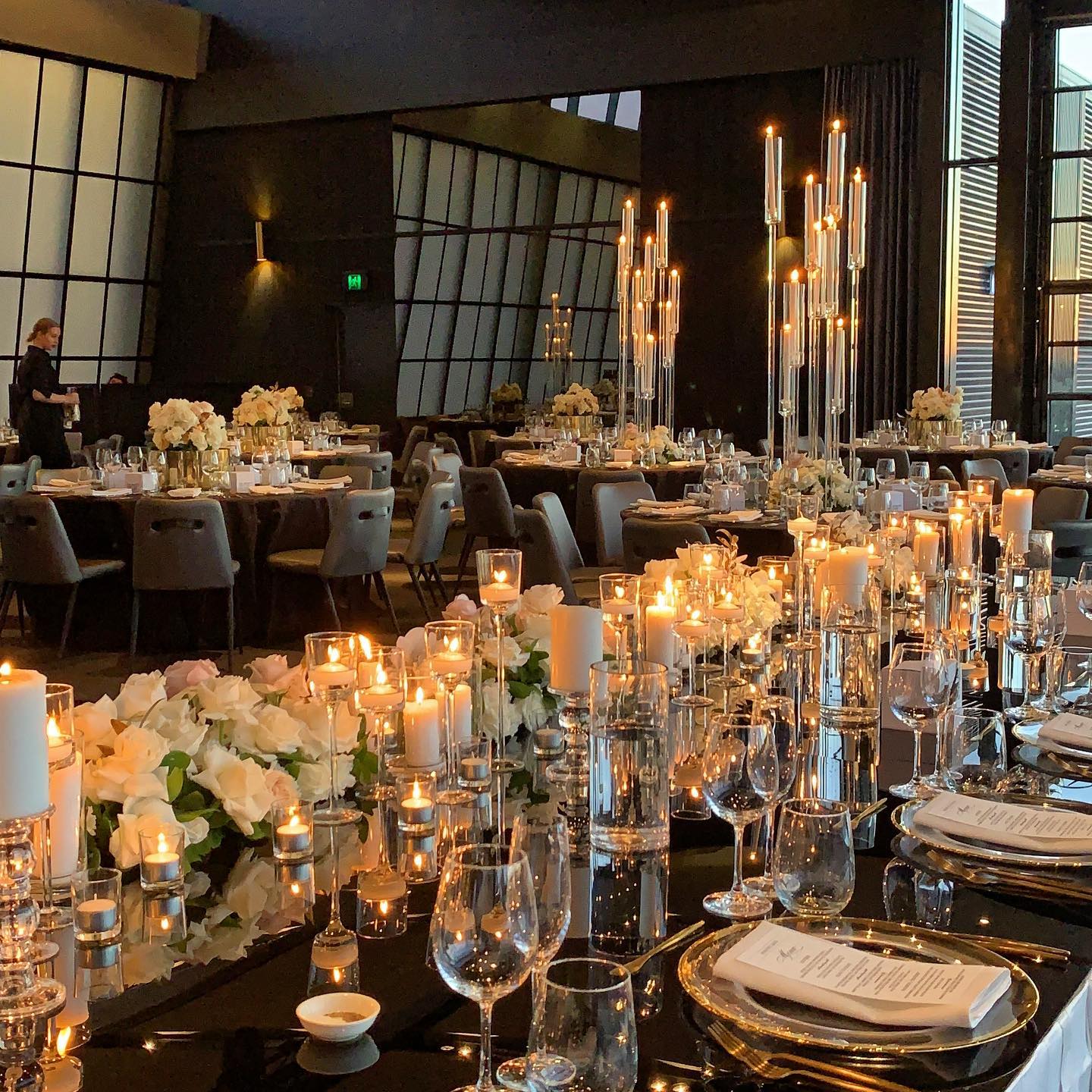 Black Glossy Bridal Table 2