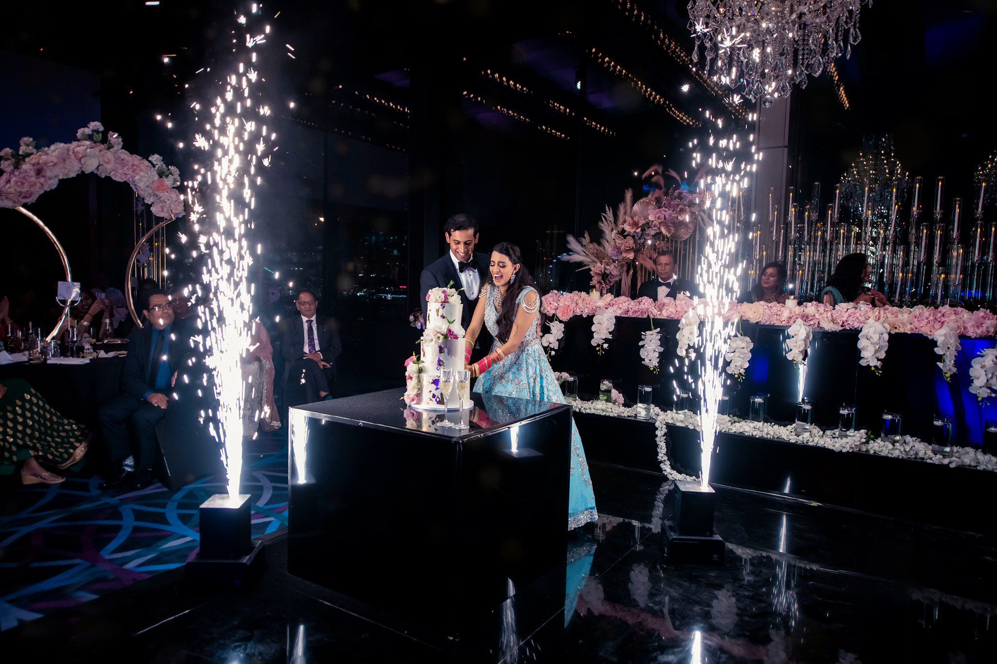 Black Glossy Bridal Table - Image 7